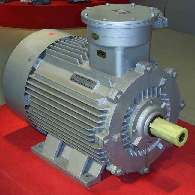 YVFE2-315S-4防爆电机45°角实拍